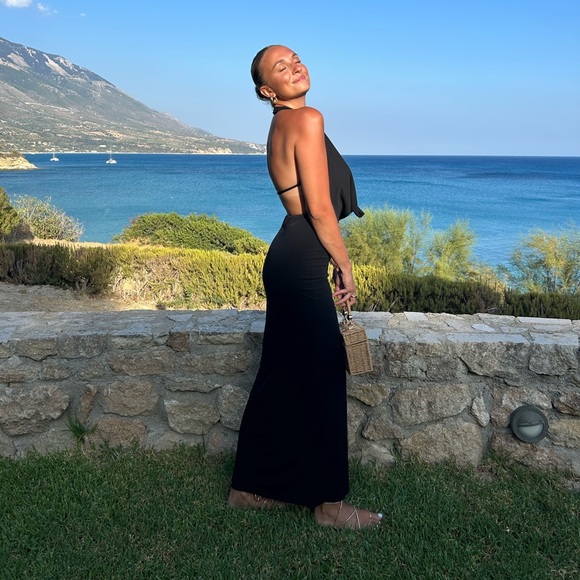 Meet your Posher, Alana - Picture 3 of 4